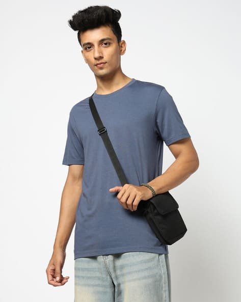 Yousta - Men Regular Fit Crew-Neck T-Shirt