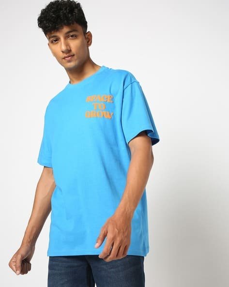 Yousta - Men Typographic Print Relaxed Fit Crew-Neck T-Shirt