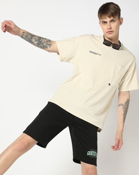 Yousta - Men Relaxed Fit Crew-Neck T-Shirt