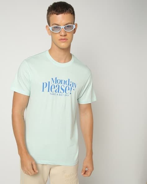 Yousta - Men Typographic Print Regular Fit Crew-Neck T-Shirt