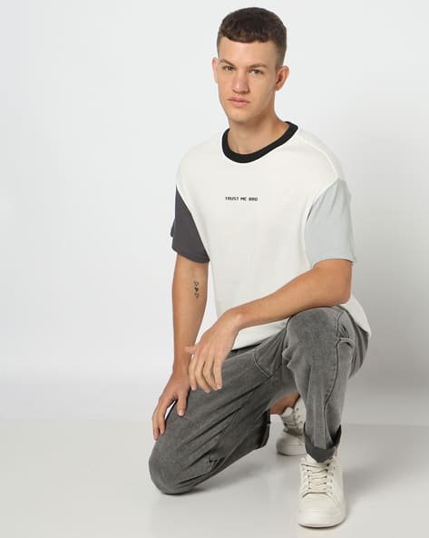 Yousta - Men Relaxed Fit Crew-Neck T-Shirt